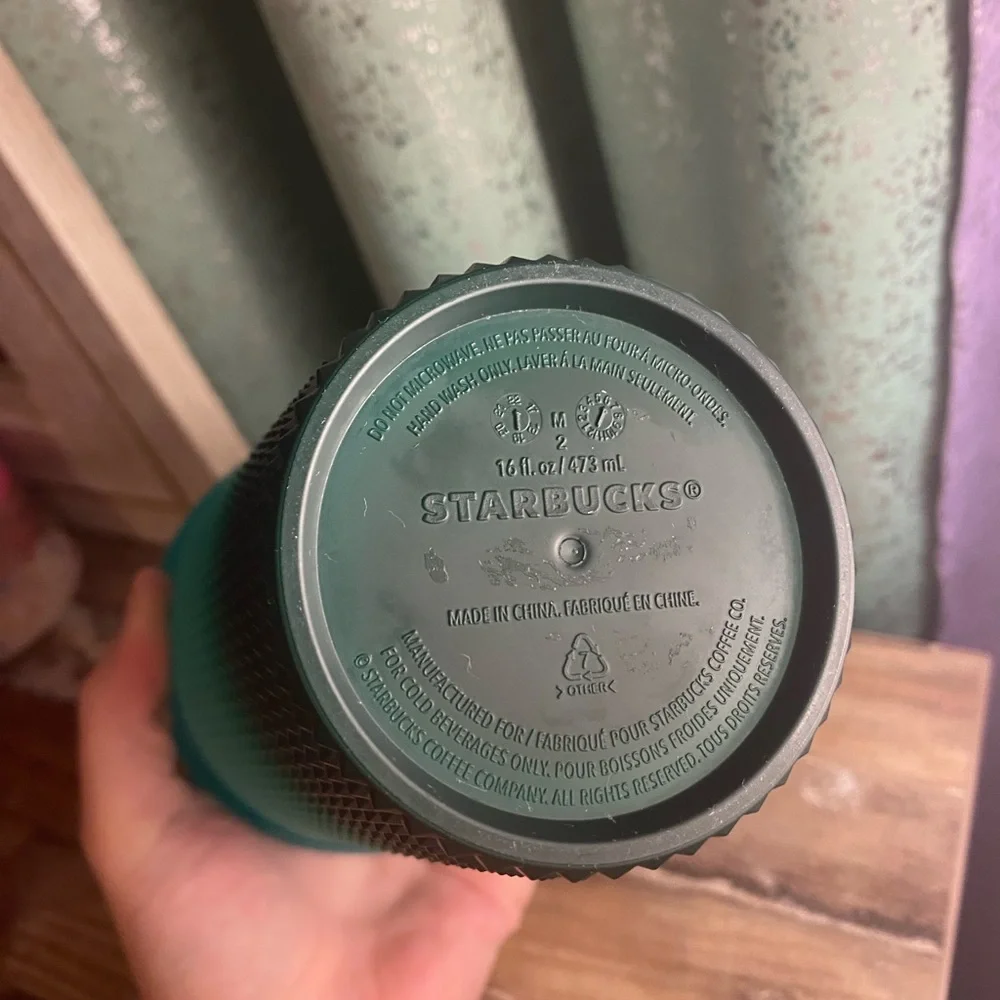 Starbucks Green Gradient Studded Tumbler Fall Winter Holiday 2022 - Picture 6 of 6